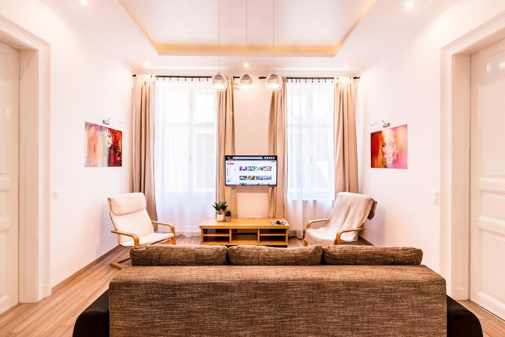 Bpr D8 Premier Apartment — Photos 3